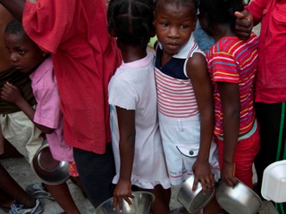 Illustration for article titled Haiti in Photos: A Year Later